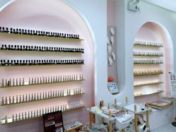 -花系美·美甲美睫精品店