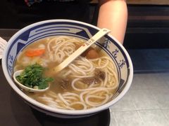 -鑫花溪牛肉米粉(东环大润发店)