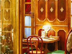 -秘密旅行Bonjour(黑金冠 江南西店)