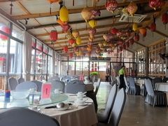 -年辉渔村·非遗传承餐厅(新丰江店)