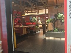 -芝小官毛肚火锅海鲜自助(苏州吴江区万宝店)
