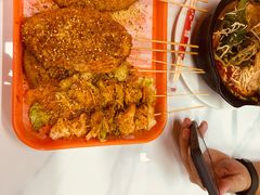 -曹宝林砂锅麻辣烫(星光路店)