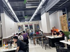 -周良天山牛杂城(天山路总店)