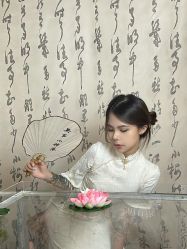 -一揽芳华汉服旗袍体验馆(拙政园店)