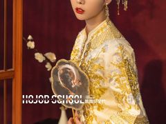 -贺加贝化妆美甲培训学校