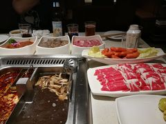-海底捞火锅鲜切牛肉主题店(长寿路店)