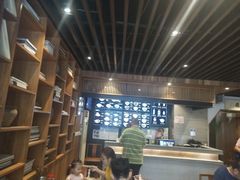 -亮亮面馆(经六路店)