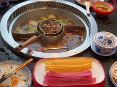 -醉董牛川派鲜肉自选火锅(烟台店)