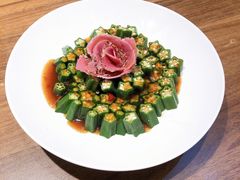 黑椒牛肉拼秋葵-将相和·海鲜蒸饺大连菜