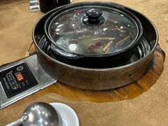 -濠轩阁特色生蚝火锅(水湾路店)