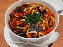 酸辣汤-鼎泰丰(德基广场店)