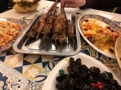 -阿拉丁新疆风味餐厅·清真(罗廊巷店)