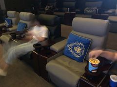 -银兴国际影城(星汇维港店)