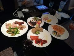 -唐拉雅秀酒店-西锦汇空中BBQ·思创餐厅