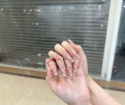-赢韵美甲美睫瑞士净斑中心