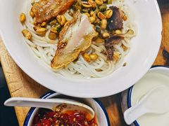 桂林凉拌米粉-牛八宝桂林米粉(八里庄店)