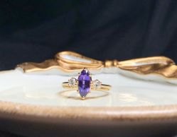 -威德钻石-克拉钻大本营(南京东路店)