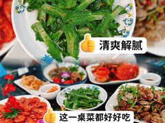 -小海豚•老字号海鲜餐厅(天涯店)