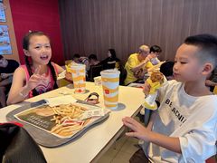 -麦当劳(宁波火车高铁站店)