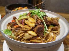 干锅蒜香小排骨-嘉禾·悦享餐厅(八方汇店)