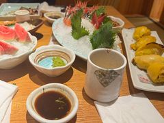 -花和海鲜自助(梅江店)