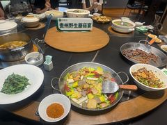 -黔蘑菇四季餐厅(观山湖店)