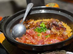 正宗广东腊肉煲仔饭-馬蘭花開(车站大道店)