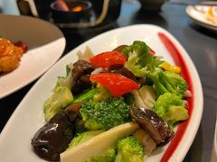 清炒时蔬-麻六记(凤凰汇店)