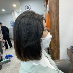 -艺格造型染发烫发