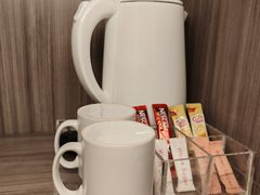 -西隆翠妮提酒店