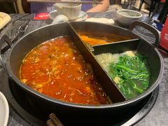 小嫩牛专利T型锅（一锅三吃）-热火朝天鲜切牛肉火锅(南强街巷店)