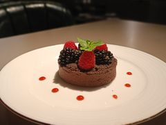 -Oasis Bar & Grill