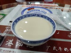 姜撞奶-港汕记广式牛奶甜品(包头店)