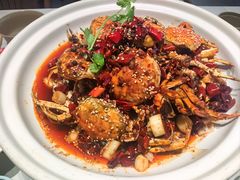 -肥肥虾庄·金牌油焖大虾(汉口城市广场店)