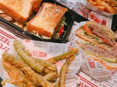 鸡肉芝士三明治-The Habit Burger Grill 哈比特汉堡(复兴soho店)