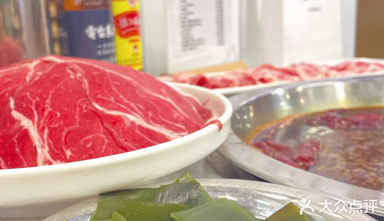 想吃正宗的重庆火锅 就来［电台巷］