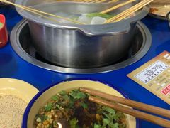 -马路边边·成都串串(翠柏路店)