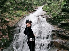 -藏龙百瀑风景区