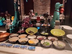 自助调料区-西安W酒店·WEI全味西餐厅