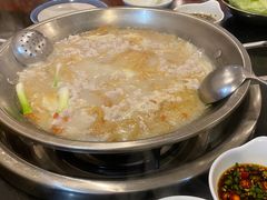 -老来福·非遗酸汤兔(凯旋路店)