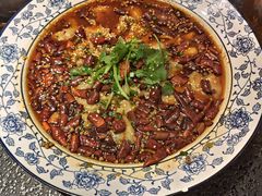 -万重锦·人文川菜馆(骡马市店)