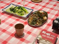-刘姐啤酒鱼民族演艺餐厅(西街总店)