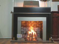 酒店壁炉篝火柴堆-意大利农场度假村