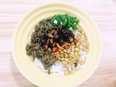 -吴佳拌米粉(川大店)