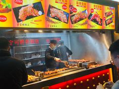 -八一好吃街·高品美食广场