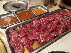 -Ant 蚂蚁洞烤肉·大营地(上海静安大悦城店)