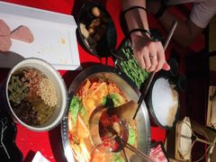-谭鸭血老火锅(万象九宜城店)