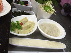 -鼎盛山海火锅(北戴河刘庄夜市老虎石浴场店)