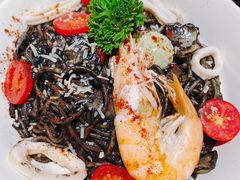 墨鱼汁海鲜面-CRAZYONES西班牙海鲜饭(上海美罗城店)