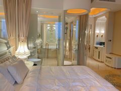 -白金汉爵大酒店-24小时餐厅